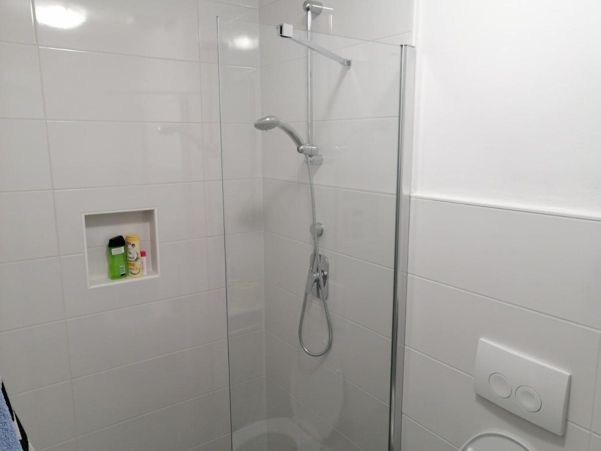 Apartments Rosemary Ljubljana & Free Parking Екстер'єр фото